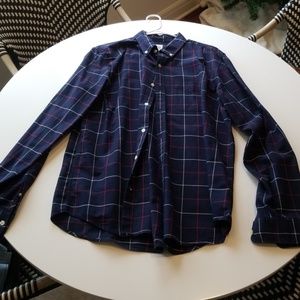 Gap button up shirt